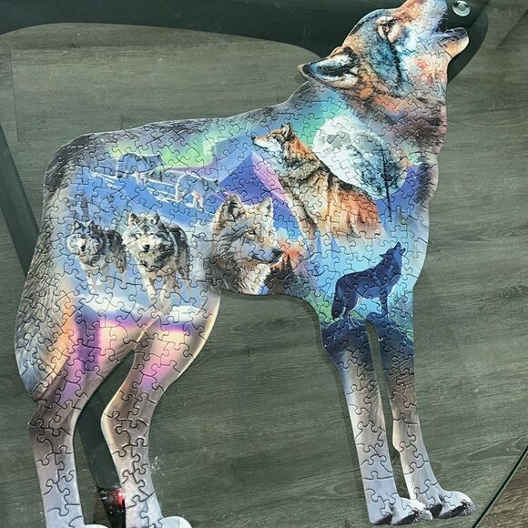 Howlin Wolves 🐺 🌕 Dreamy Wilderness Puzzle 🧩 350 Pieces FUN 🤩 brain 🧠 games! - Picture 16 of 17